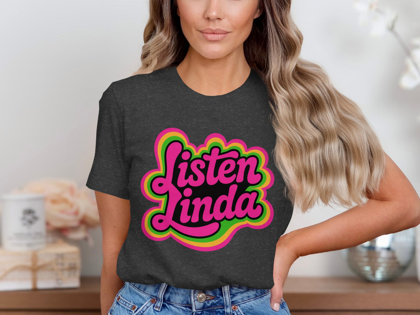 Listen Linda Graphic T-Shirt trendy casual product type