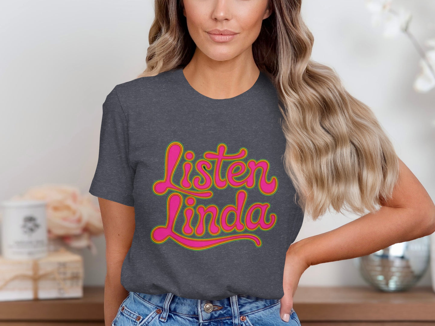 Listen Linda Graphic Statement T-shirt product type